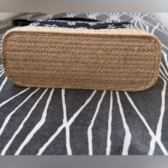 Saint Laurent YSL Bandana Crossbody Canvas Bag Like New - Authentic - Picture 11 of 11